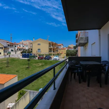 Beach & Barbecue By Rent4all Apartment Buarcos