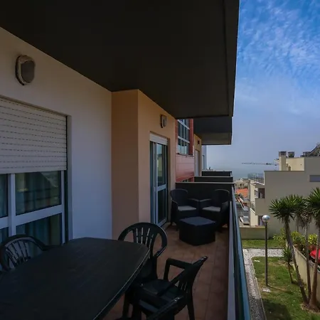 Beach & Barbecue By Rent4all Apartment *