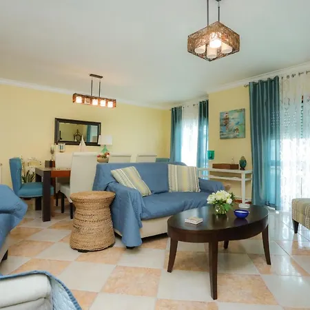 Beach & Barbecue By Rent4all Apartment Buarcos